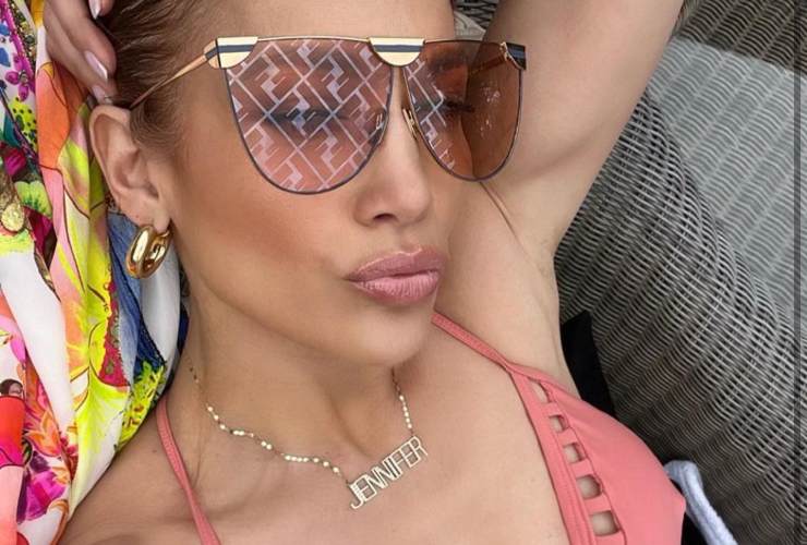 Jennifer Lopez tendenza collana 