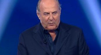 Gerry Scotti onorato da Mediaset: ecco cosa condurrà il prossimo anno