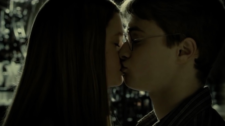Quando Ginny bacia Harry Potter, gli attori: "Fu strano"